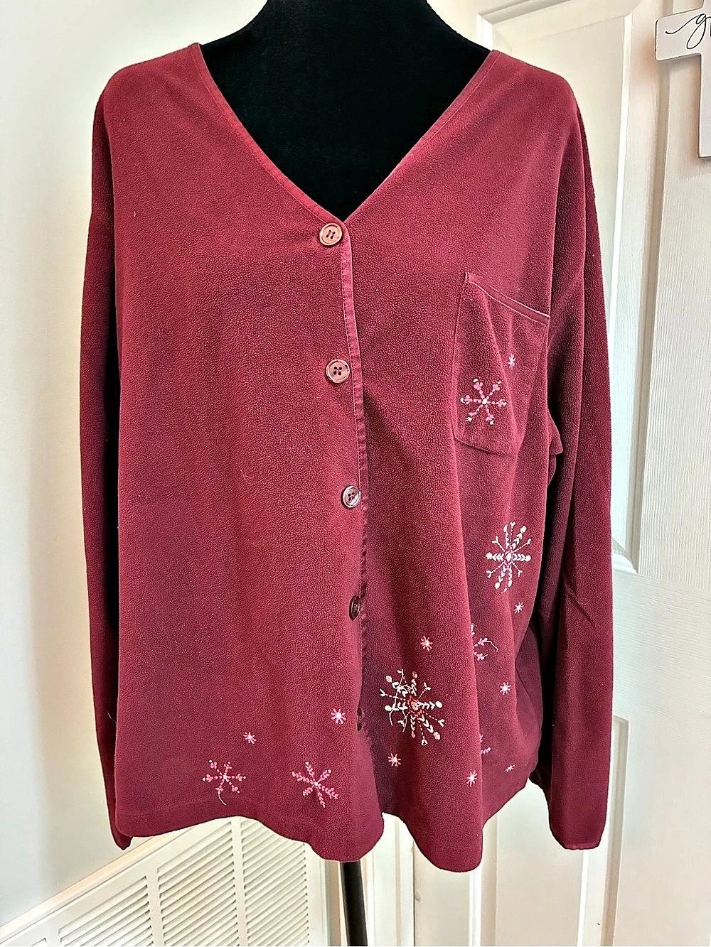 Vintage Cherokee Embroidered V-Neck Cardigan Red XL